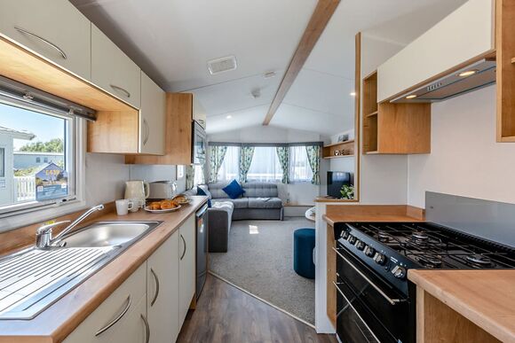 Bronze 3 Bedroom Caravan, Sleeps 8 - Camber Sands, Camber