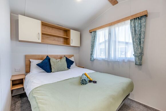 Bronze 3 Bedroom Caravan, Sleeps 8 - Camber Sands, Camber