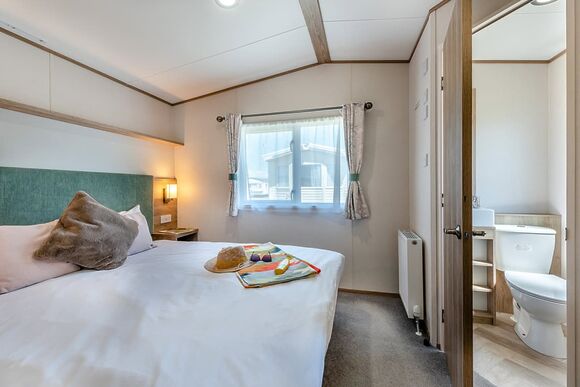 Gold 2 Bedroom Caravan, Sleeps 6 - Camber Sands, Camber