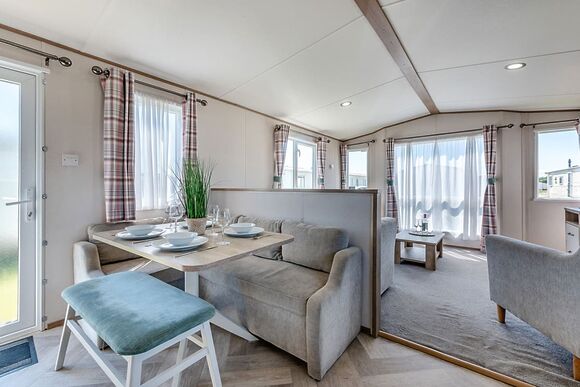 Gold Caravan with ensuite - Camber Sands, Camber