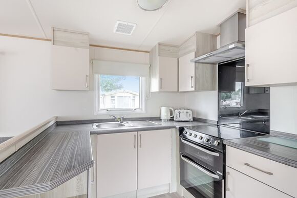 Gold 3 Bedroom Caravan, Sleeps 8 - Camber Sands, Camber