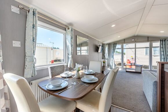 Gold Premium Caravan with parking - Camber Sands, Camber