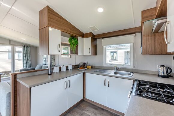 Gold Premium Caravan with ensuite & decking - Camber Sands, Camber