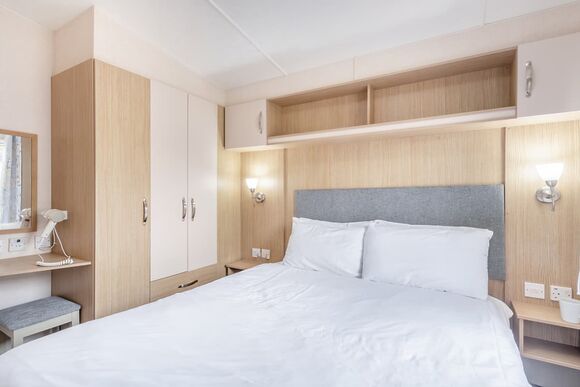 Gold Premium Caravan with parking & decking - Camber Sands, Camber