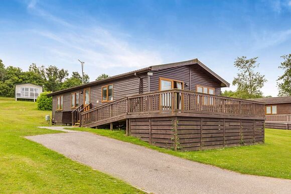 Deluxe 2 Bed Lodge with parking, ensuite & decking - Camber Sands, Camber