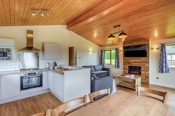 Deluxe 2 Bed Lodge with parking, ensuite & decking - Camber Sands, Camber