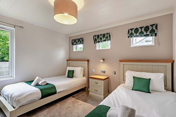 Deluxe 4 Lodge with parking, ensuite & decking - Camber Sands, Camber