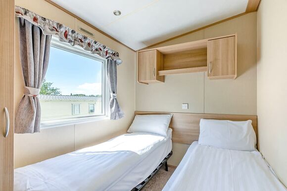 Gold 3 Caravan, slps 8, parking, ensuite , decking - Camber Sands, Camber