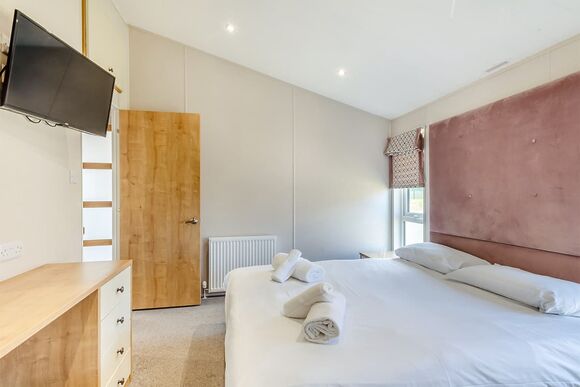 Deluxe 2 Lodge, slps 4, ensuite, decking - Camber Sands, Camber