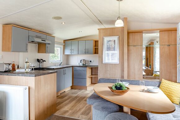 Silver 3 Bedroom Caravan, Sleeps 8 - Carmarthen Bay, Kidwelly, Carmarthenshire