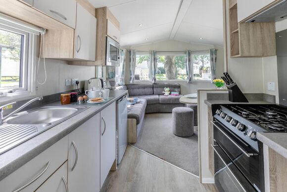 Bronze 2 Bedroom Caravan, Sleeps 4, Bronze Caravan 4 P - Cayton Bay, Cayton Bay, Scarborough