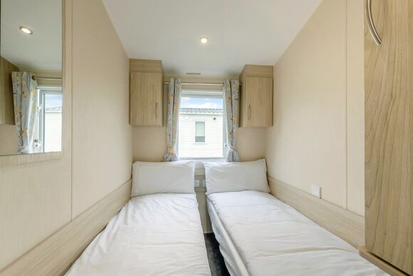 Bronze 3 Bedroom Caravan, Sleeps 6 - Cayton Bay, Cayton Bay, Scarborough