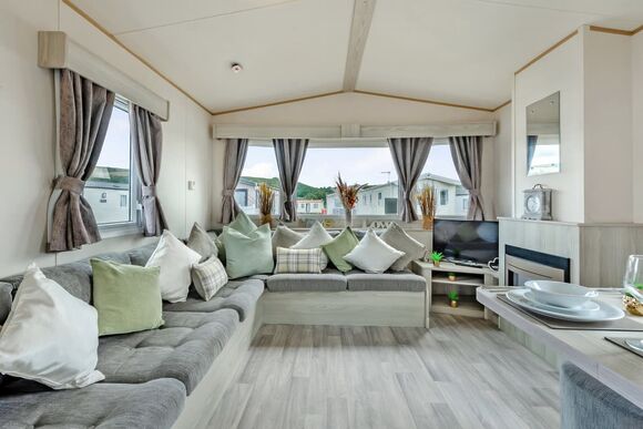 Bronze Caravan 8 P, Bronze 3 Bedroom Caravan, Sleeps 8 - Cayton Bay, Cayton Bay, Scarborough