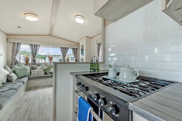 Bronze Caravan 8 P, Bronze 3 Bedroom Caravan, Sleeps 8 - Cayton Bay, Cayton Bay, Scarborough