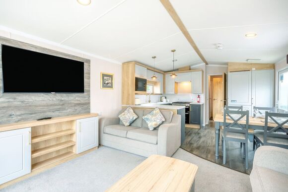 Gold Premium Caravan with decking - Cayton Bay, Cayton Bay, Scarborough