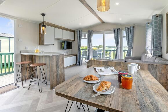 Gold Premium 3 Bedroom Caravan, Sleeps 7 - Cayton Bay, Cayton Bay, Scarborough