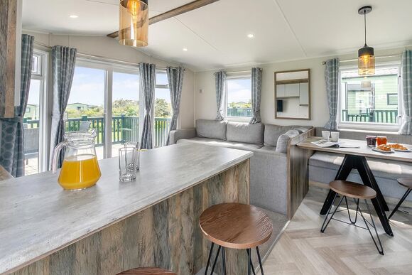 Gold Premium 3 Bedroom Caravan, Sleeps 7 - Cayton Bay, Cayton Bay, Scarborough
