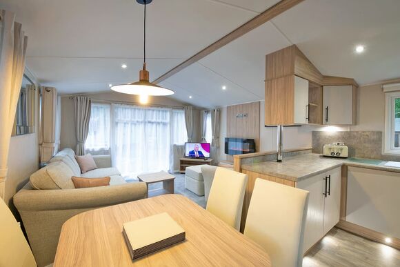 Gold 3 Premium Caravan with decking - Cayton Bay, Cayton Bay, Scarborough