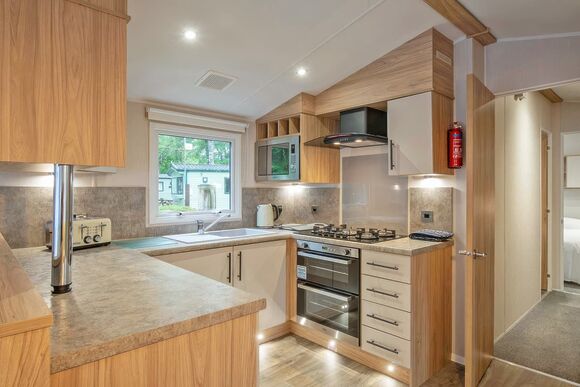 Gold Premium Caravan 8 with decking P, Gold 3 Premium Caravan with decking - Cayton Bay, Cayton Bay, Scarborough