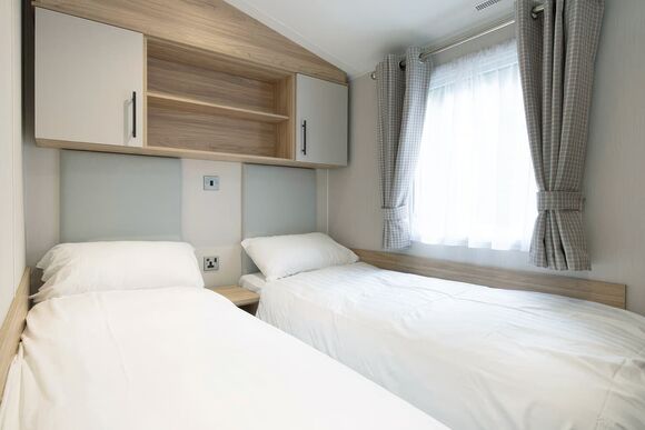 Gold Premium 3 Caravan with parking & decking - Cayton Bay, Cayton Bay, Scarborough