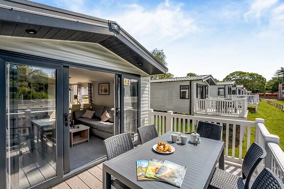 Silver Premium 2 Bedroom Caravan, Sleeps 6 - Cayton Bay, Cayton Bay, Scarborough