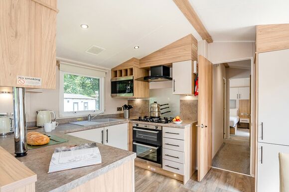 Silver Premium Caravan with parking - Cayton Bay, Cayton Bay, Scarborough