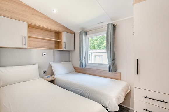 Silver Premium Caravan with parking - Cayton Bay, Cayton Bay, Scarborough