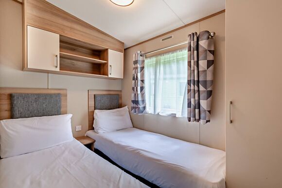 Gold Accessible with parking - Cayton Bay, Cayton Bay, Scarborough