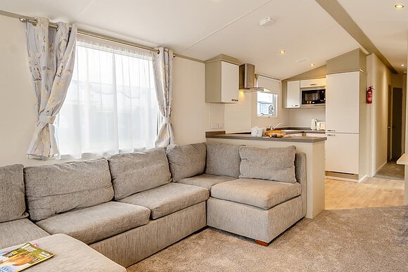 Gold 3 Caravan slps 8 parking, decking P - Coopers Beach, Mersea Island, Colchester