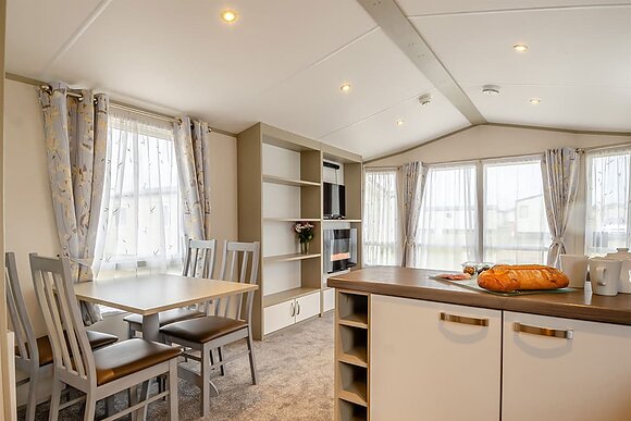 Gold 3 Caravan slps 8 parking, decking P - Coopers Beach, Mersea Island, Colchester