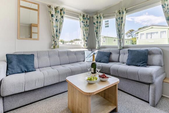 Bronze 2 Bedroom Caravan, Sleeps 6 - Cresswell Towers, Cresswell, Morpeth