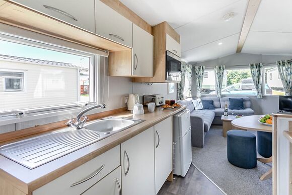 Bronze 2 Bedroom Caravan, Sleeps 6 P, Bronze 2 Bedroom Caravan, Sleeps 6 - Cresswell Towers, Cresswell, Morpeth