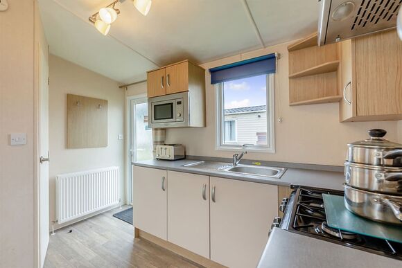 Gold 3 Bedroom Caravan, Sleeps 8 - Cresswell Towers, Cresswell, Morpeth