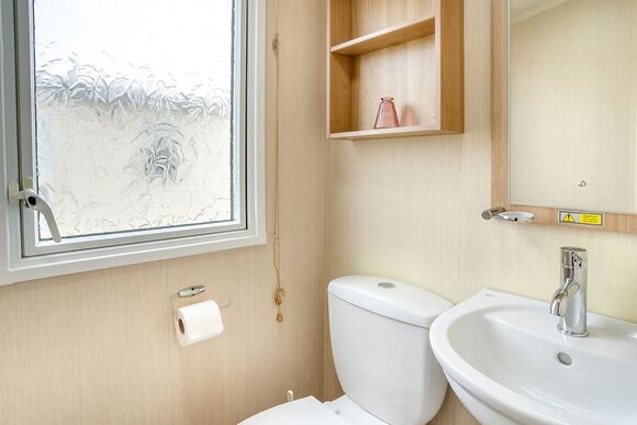 Gold Premium 3 Bedroom Caravan, Sleeps 8 - Cresswell Towers, Cresswell, Morpeth