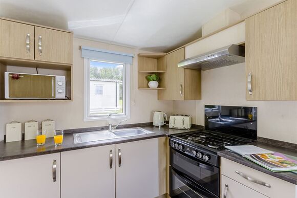 Gold 3 Bedroom Caravan, Sleeps 8 - Crimdon Dene, North Hartlepool