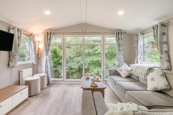 Gold Premium Caravan with decking - Crimdon Dene, North Hartlepool