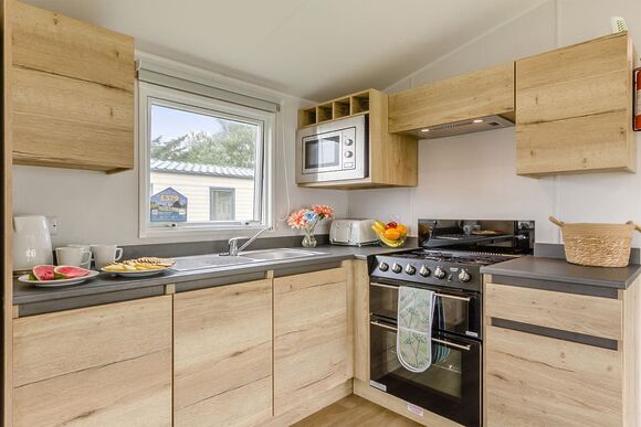 Silver 2 Bedroom Caravan, Sleeps 6 P, Silver 2 Bedroom Caravan, Sleeps 6 - Crimdon Dene, North Hartlepool