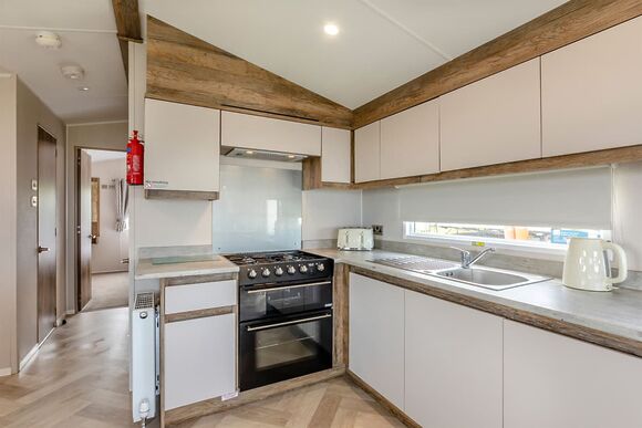 Silver Premium 2 Bedroom Caravan, Sleeps 6 - Crimdon Dene, North Hartlepool