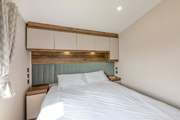 Silver Premium 2 Bedroom Caravan, Sleeps 6 - Crimdon Dene, North Hartlepool