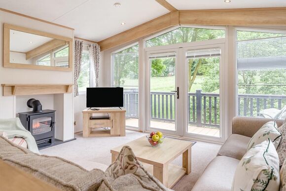 Gold Premium Caravan, parking, decking & SV 4 - Crimdon Dene, North Hartlepool