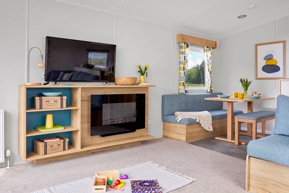 Standard Daisy Caravan with Decking (Sleeps 4) - Pease Bay Holiday Park, Cockburnspath, Nr Dunbar