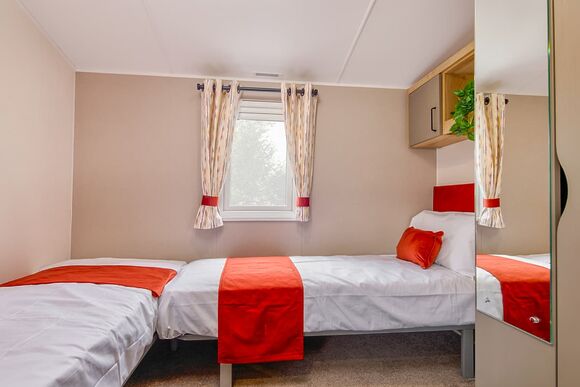 2026 Accessible Caravan Bayside 36 (Slps 4 Pet) - Pease Bay Holiday Park, Cockburnspath, Nr Dunbar