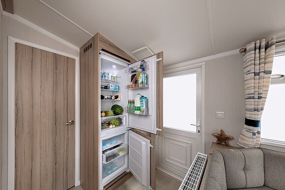 Standard Daisy Caravan (Sleeps 6) - Pease Bay Holiday Park, Cockburnspath, Nr Dunbar