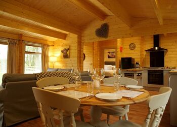 Bluebell Ridge - Peckmoor Farm Lodges, Crewkerne