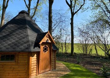 Twit Twoo - Peckmoor Farm Lodges, Crewkerne