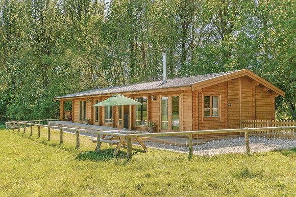 Peckmoor Farm Lodges