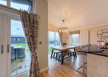 Swn Y Mor Lodge - Penally Grange, Tenby