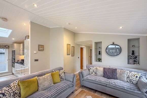 Awel Y Mor Lodge - Penally Grange, Tenby