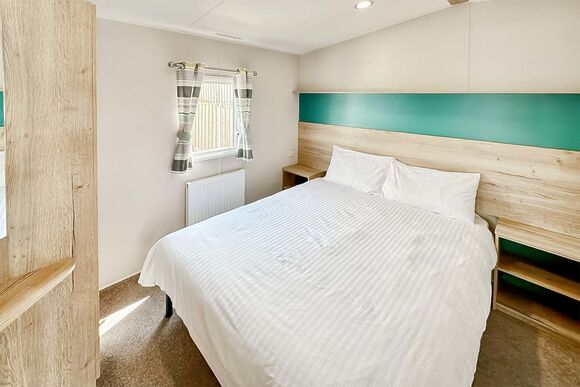 Super Deluxe - Pencnwc Holiday Park, Nr New Quay, Cardiganshire