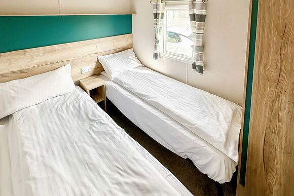 Super Deluxe - Pencnwc Holiday Park, Nr New Quay, Cardiganshire